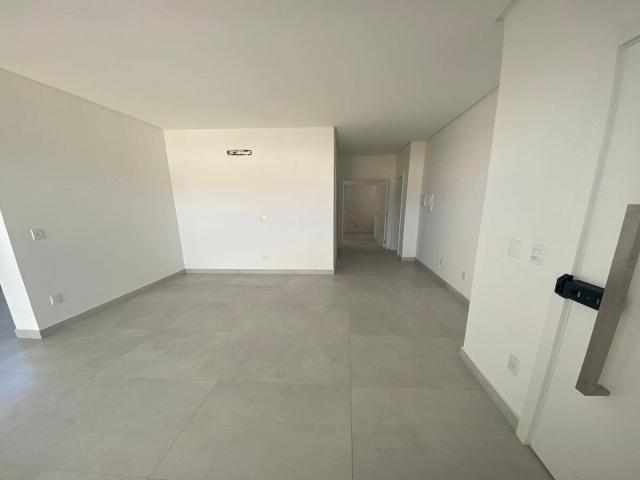 #194 - Apartamento para Venda em Tijucas - SC - 3