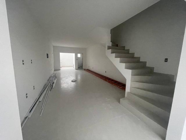 #197 - Casa para Venda em Itapema - SC