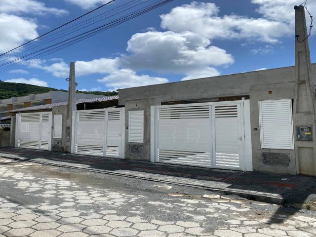 #231 - Casa para Venda em Itapema - SC