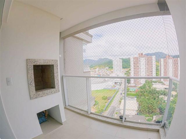 #300 - Apartamento para Venda em Itapema - SC