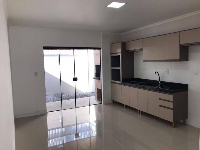 #304 - Casa para Venda em Itapema - SC